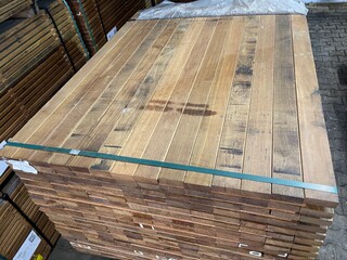 Ca. 238x Guyana Ipé Planken Geschaafd, 25x70mm, lengte 125cm